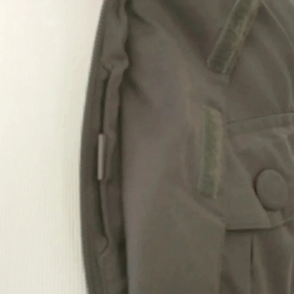 Used Burton Women's Jacket - Picture 10 of 16